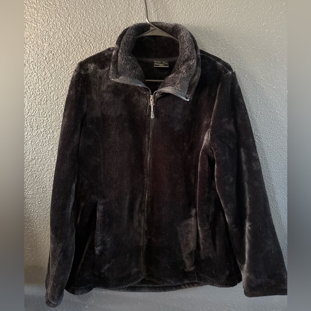 32° Heat Women’s  Black Fleece Jacket